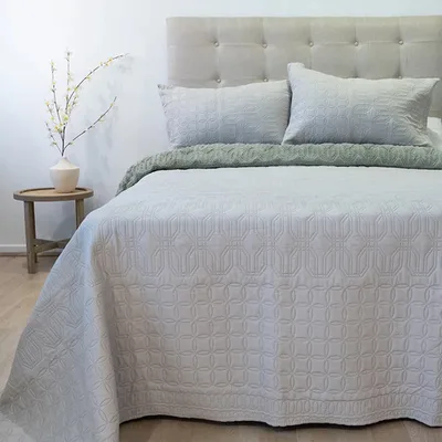 Quilt Hotpress Viena Con Sherpa 2 Plazas Poliéster Coral Claro