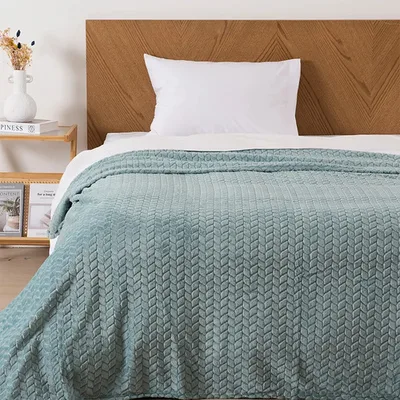 Frazada Flannel Térmica Poliéster 1.5 Plazas Celeste