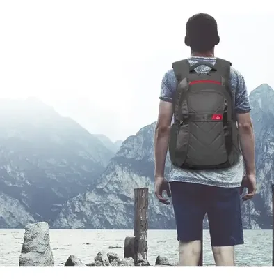 Mochila Ejecutiva Impermeable Para Laptop 15.6 Negro