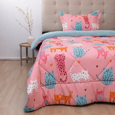 Plumón Sherpa Estampado Kids 1.5 Plazas Gatos Coral Claro
