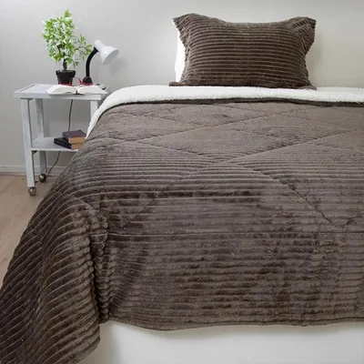 Cubrecama Sherpa Térmico 1.5 Plazas Poliéster Coral Claro