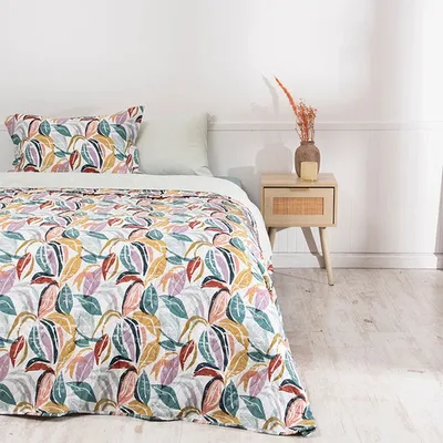 Set De Sábanas Y Quilt 1.5 Plaza Poliéster Mashini