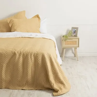 Quilt Sherpa Liso 2.5 Plazas Amarillo Suave Amarillo