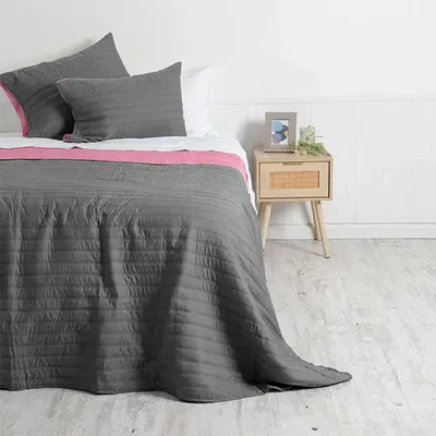 Quilt Toledo Liso 2 Plazas Poliéster Coral Claro