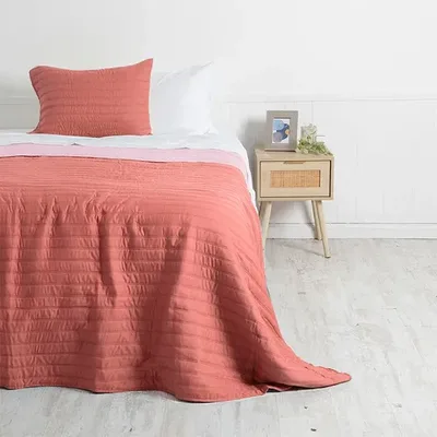 Quilt Reversible Toledo 1.5 Plazas Poliéster Coral Claro