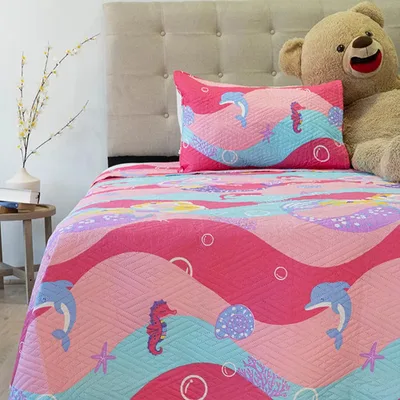 Quilt Hotpress Estampado Infantil 1.5 Plazas Sirenas Coral Claro