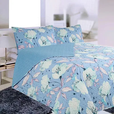 Quilt Estampado 2 Plazas Flores Celeste Lila Coral Claro