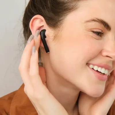 Audífonos Bluetooth Con Estuche De Carga Negro