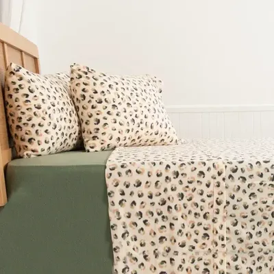 Set De Sábanas Polar Estampada 2 Plazas León Verde Oscuro