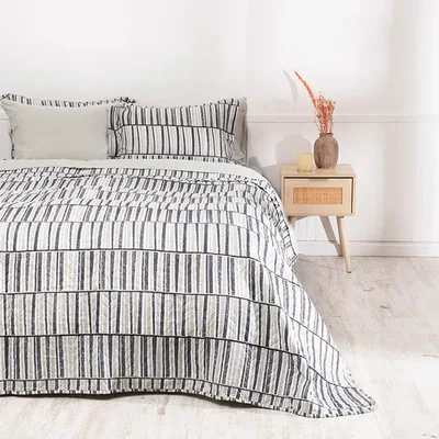 Set De Sábanas Quilt Reversible 2.5 Plazas Poliéster