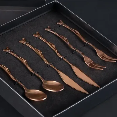 Set De Cubiertos Encobrizados Para Cóctel